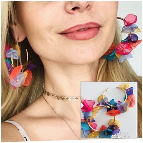C&C CALIFORNIA Floral HOOP Earrings NWT Hoops - Picture 3 of 8